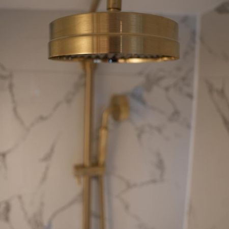 Hotel The Chequers Lamberhurst Esterno foto